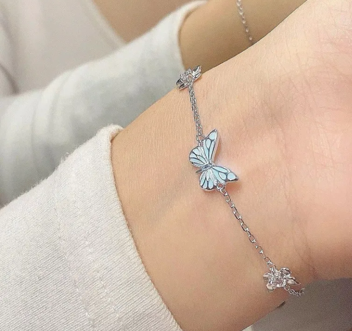 Blue Luminous Smart Butterfly Necklace